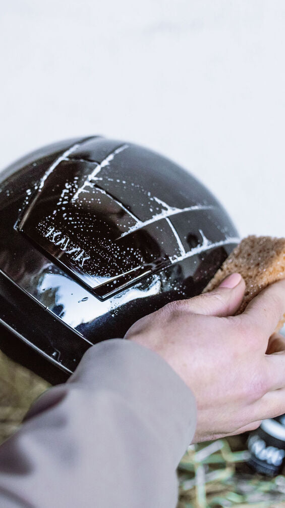 Kask Cleaning Kit per la pulizia di tutti i Caschi Equitazione